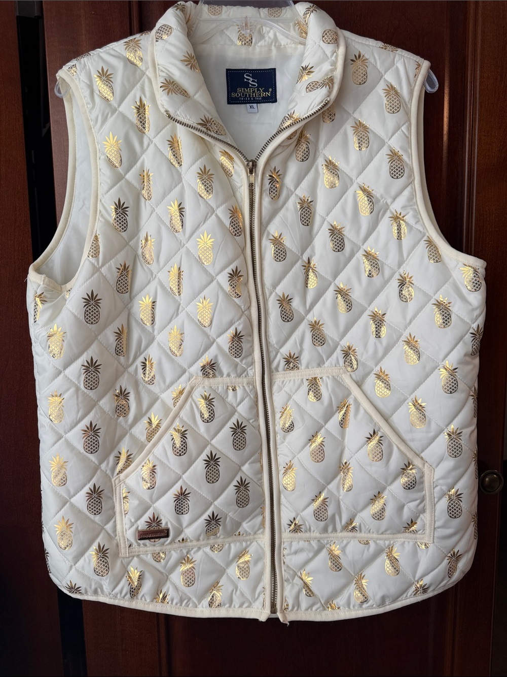 Southern Tide Cream Quilted Vest with Gold Pineapple Print